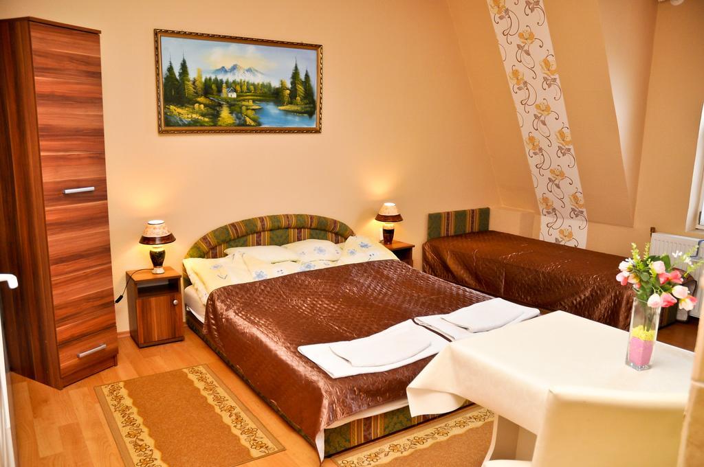 Kastely Panzio Ii. Otel Hajdúszoboszló Oda fotoğraf