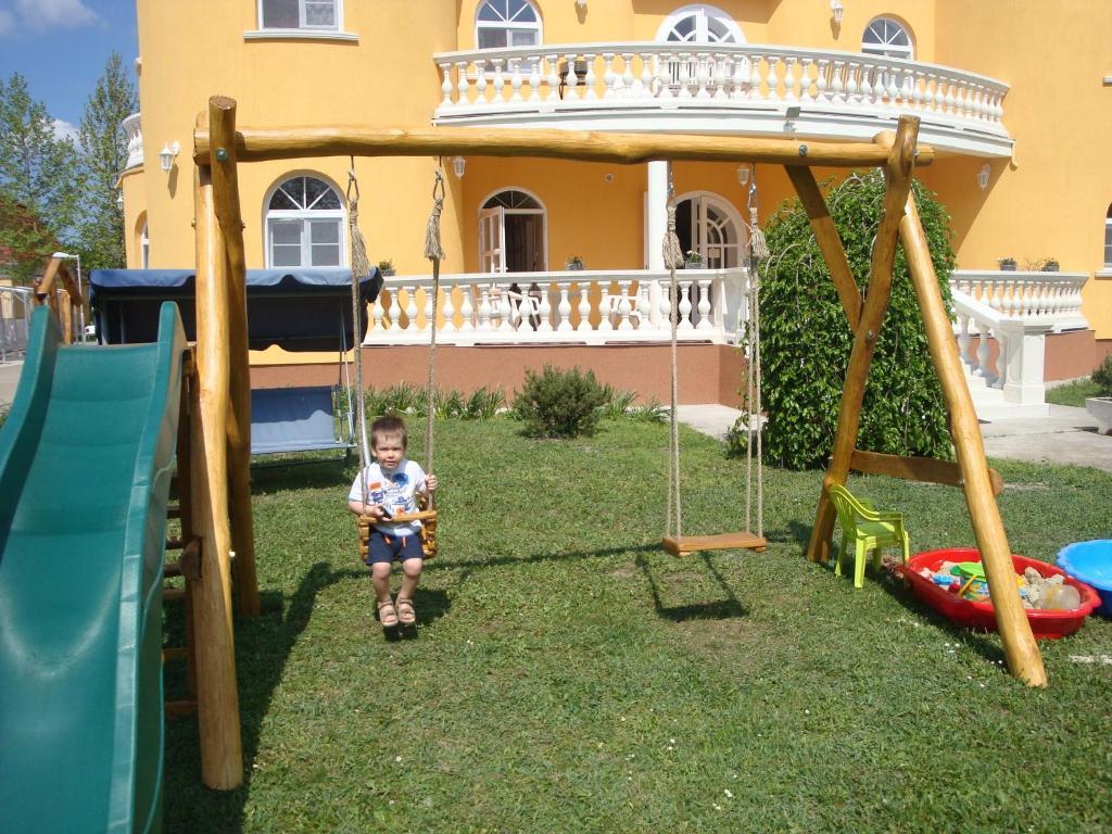 Kastely Panzio Ii. Otel Hajdúszoboszló Dış mekan fotoğraf