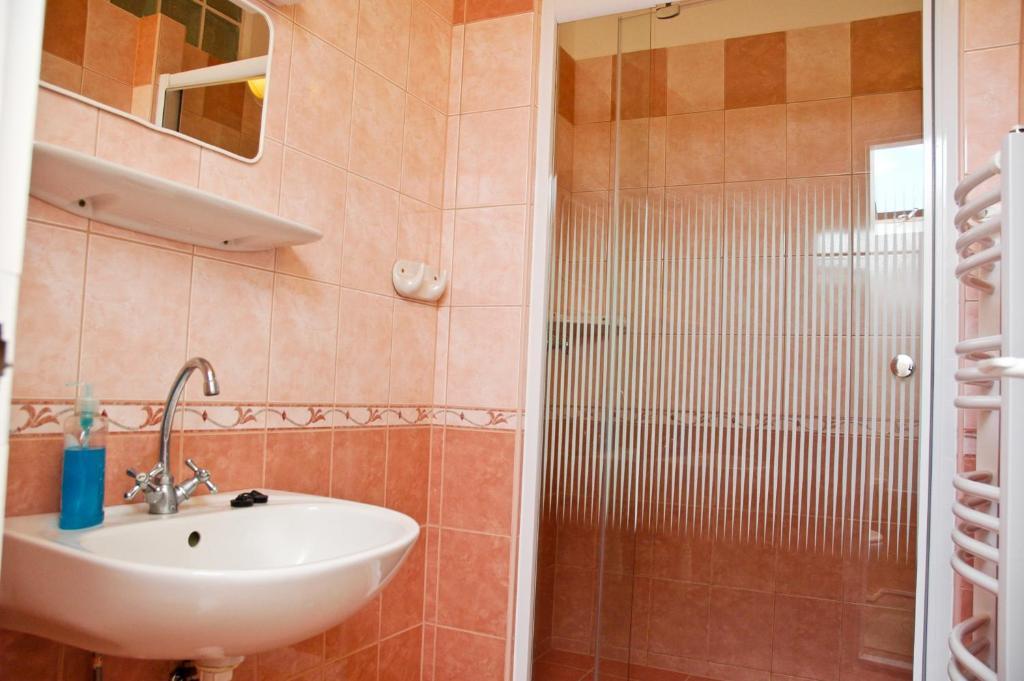 Kastely Panzio Ii. Otel Hajdúszoboszló Oda fotoğraf