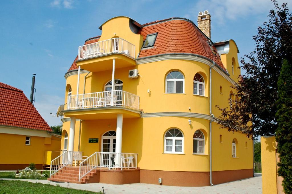 Kastely Panzio Ii. Otel Hajdúszoboszló Dış mekan fotoğraf